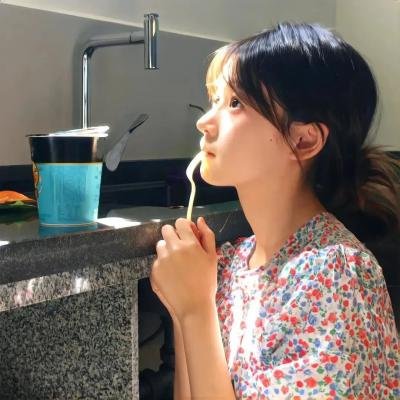 不期而至